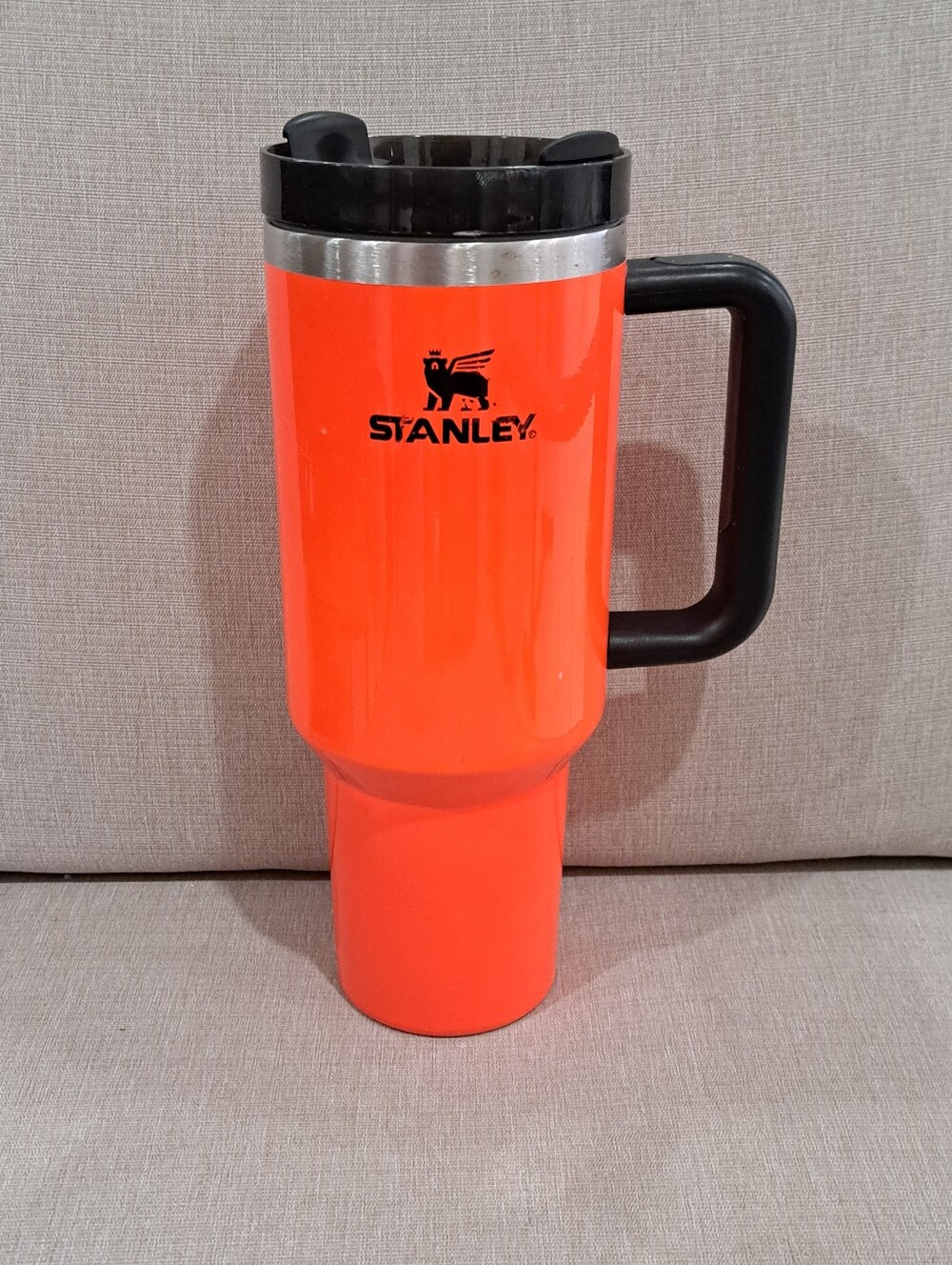 Stanley Quencher H2.0 FlowState Stainless Tumbler with Lid Neon Orange 40oz